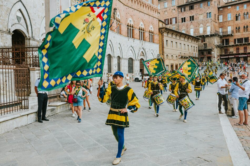 Palio di Siena 2026: Date, Programma e Dove Dormire